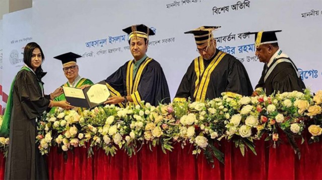 শিক্ষার্থীদের প্রযুক্তি উদ্ভাবনসহ বিভিন্ন ক্ষেত্রে পারদর্শী হওয়ার তাগিদ মন্ত্রীর