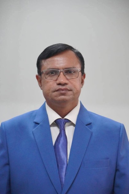 ভোলার ইলিশা ইউসি মাধ্যমিক বিদ্যালয়ের সভাপতি  আ,ন,ম রিয়াজ উদ্দিন